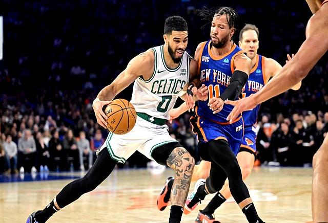 九游娱乐网页版-包含凯恩焦点对战，塔图姆与70激战TES分钟，比赛规则变更胜负难料！观众掌声雷动的词条-九游娱乐网页版